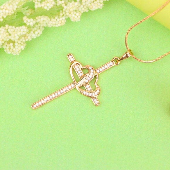"Cross Pendant with Interlocked Hearts & Crystals, XPPT1569 - Picture 10 of 12